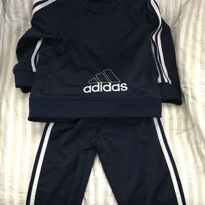 Adidas jacket/pant outfit